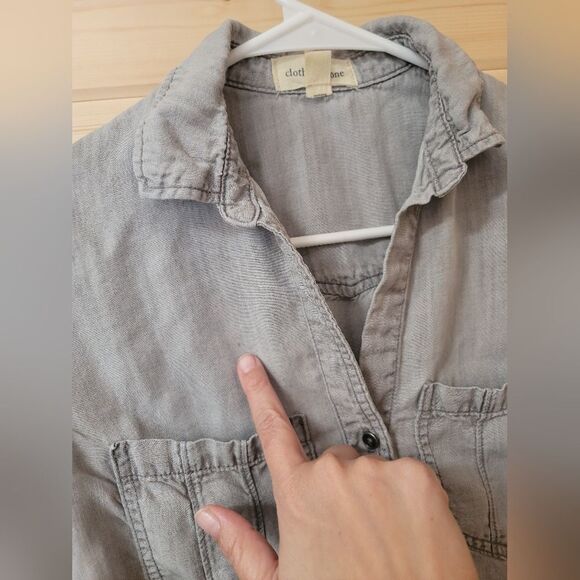 Cloth and Stone (Anthropologie) Ombré Button-Down Shirt, Grey, Size XS - Picture 6 of 6